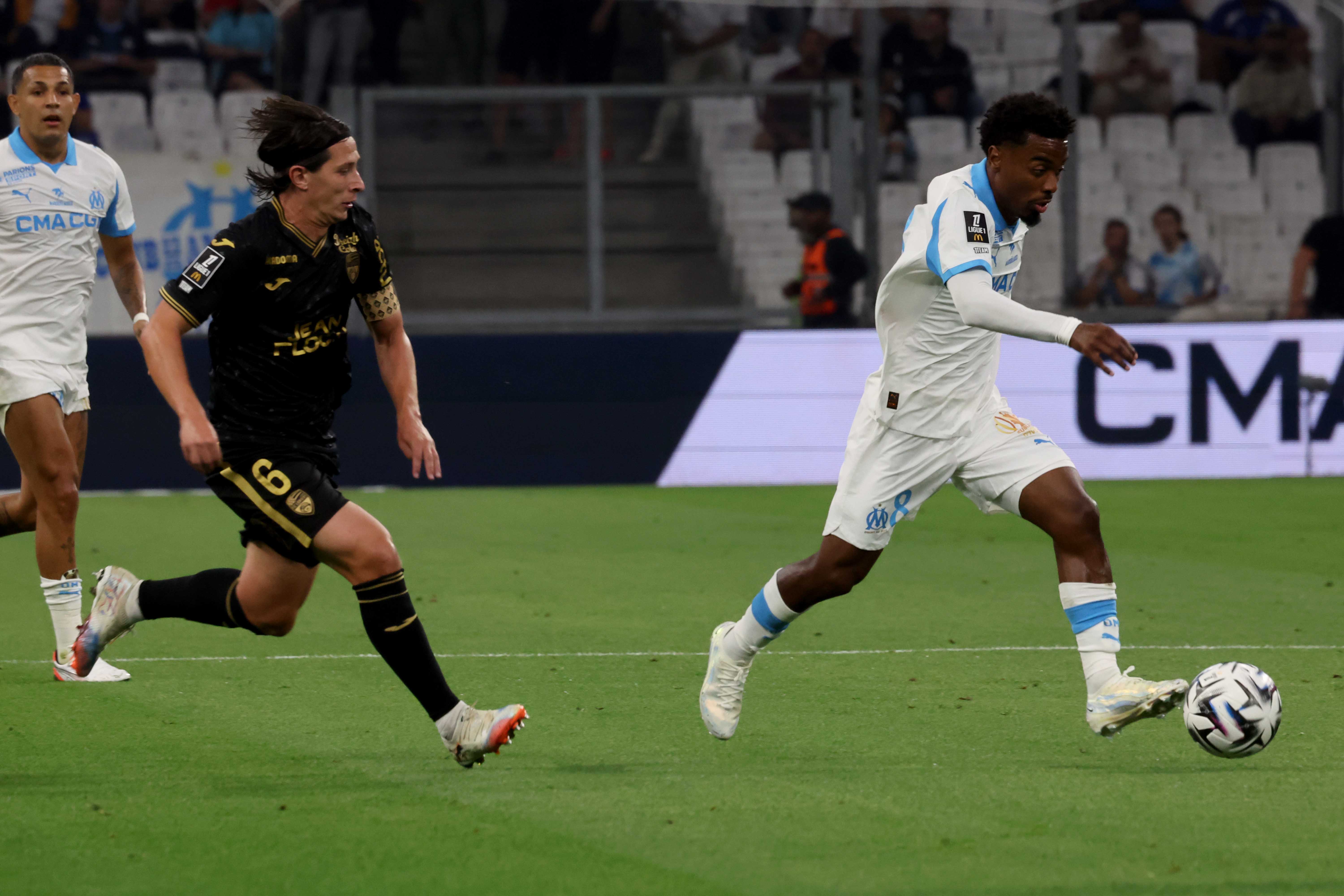Angel Gomes, impérial au milieu de terrain, à inscrit le troisième but marseillais. (Photo : Alain Robert - Le Méridional)